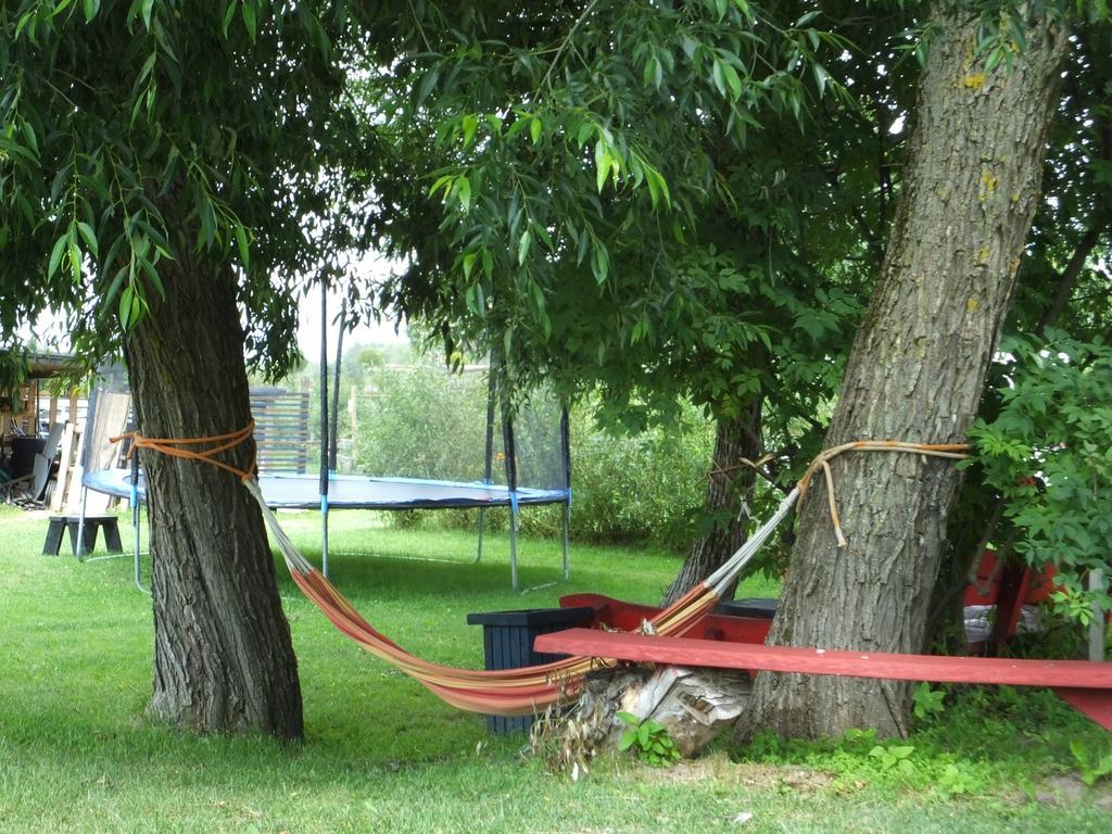Camping Zanzibara Ķekava Extérieur photo